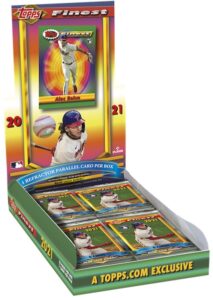 2021 Topps Finest Flashbacks Baseball Cards - Hobby Box